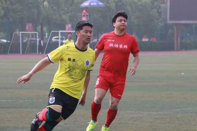 骑记：在詹姆斯做出决定之前 骑士大概率不会敲定与哈登的合同